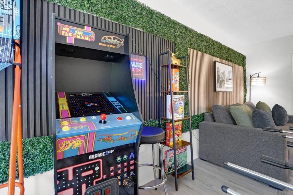6Th Haven, Arcade, King Bed, Games, 1 Mile To Beaches Лонг Бич Экстерьер фото