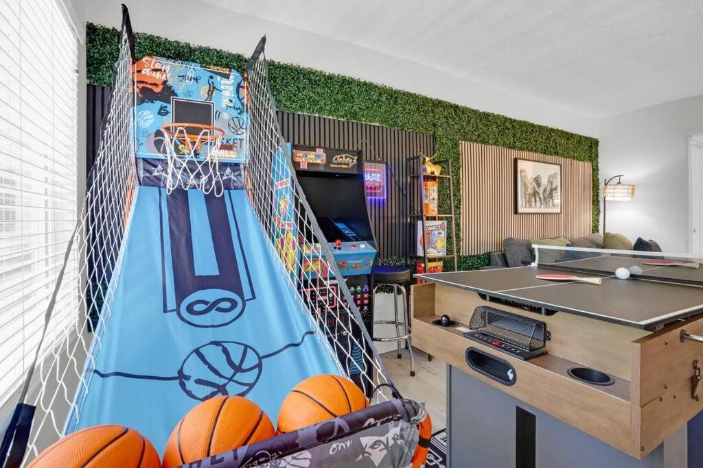 6Th Haven, Arcade, King Bed, Games, 1 Mile To Beaches Лонг Бич Экстерьер фото